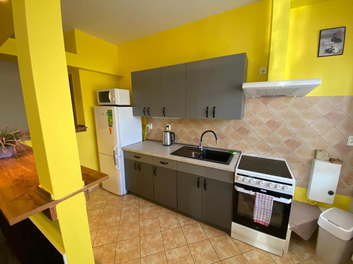 Apartment Martinec Nové Město nad Metují Exteriör bild
